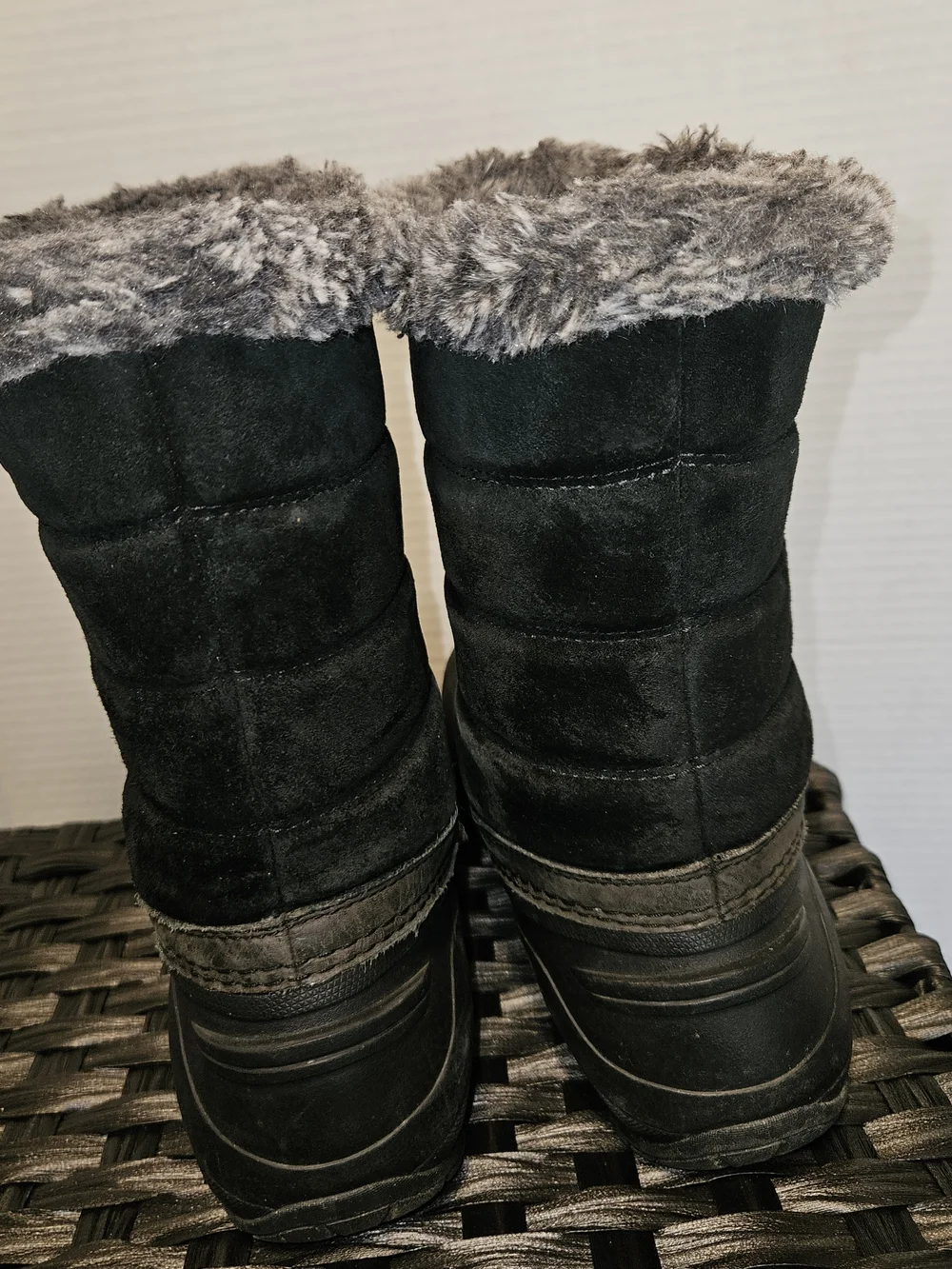 The North Face Black and Gray Women's Insulated Winter Zip Boots